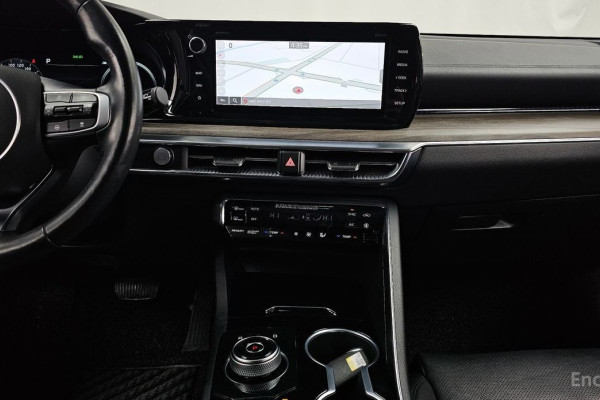 2022 Kia K5 с пробегом 70 409 км