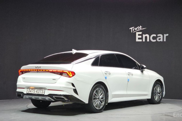 2022 Kia K5 с пробегом 99 676 км