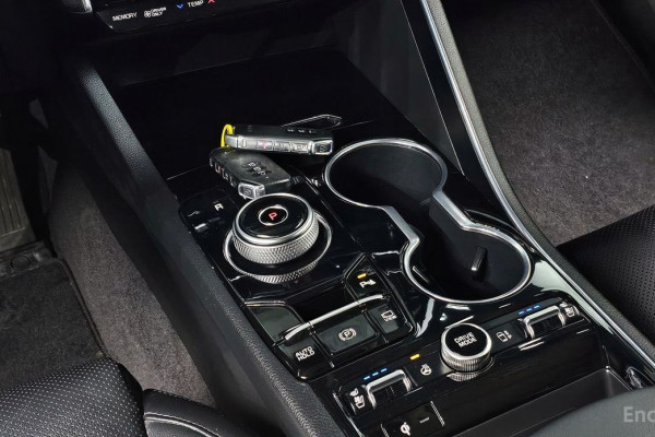 2022 Kia K5 с пробегом 82 323 км