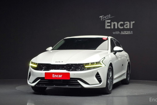 2021 Kia K5 с пробегом 124 533 км