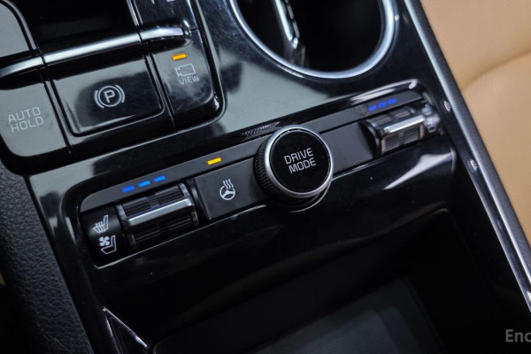 2021 Kia K5 с пробегом 111 358 км