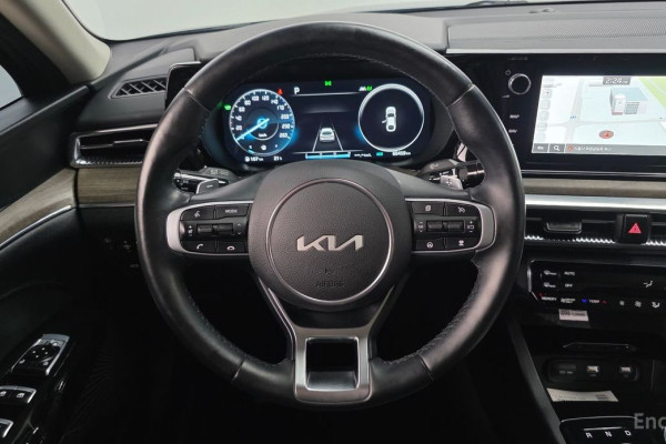 2022 Kia K5 с пробегом 65 459 км