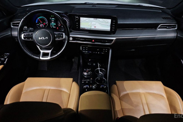 2022 Kia K5 с пробегом 99 676 км