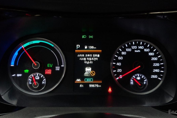 2022 Kia K5 с пробегом 99 676 км