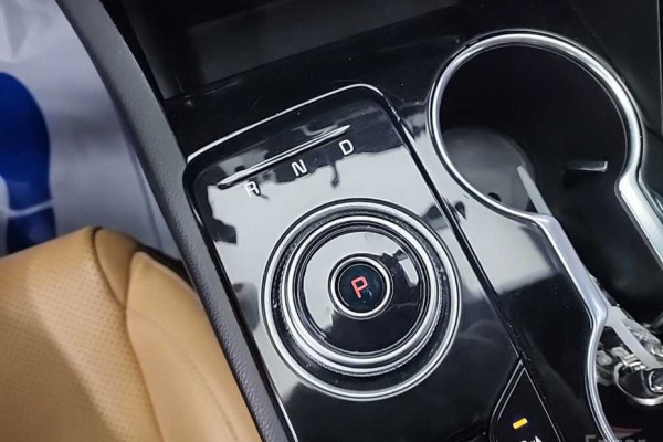 2022 Kia K5 с пробегом 114 129 км