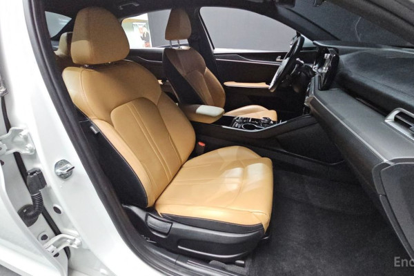 2022 Kia K5 с пробегом 99 676 км