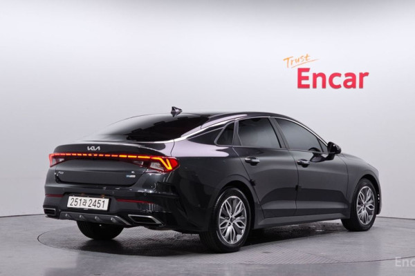 2022 Kia K5 с пробегом 70 441 км