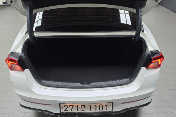 2021 Kia K5 с пробегом 124 533 км