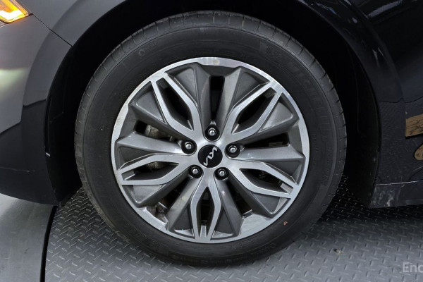 2022 Kia K5 с пробегом 87 747 км