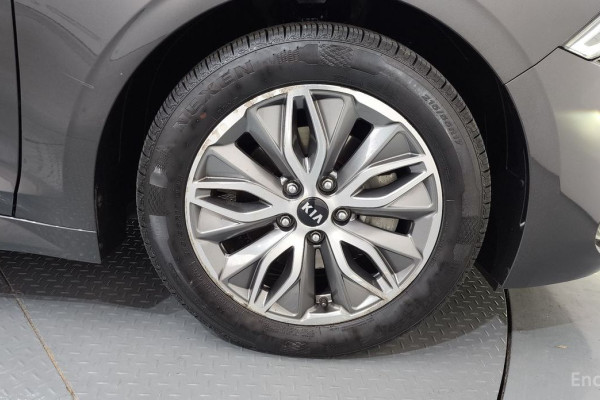 2021 Kia K5 с пробегом 100 677 км