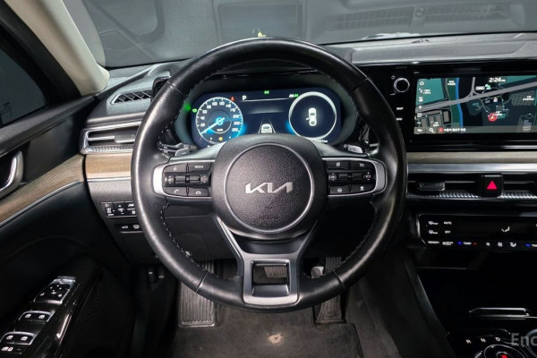 2022 Kia K5 с пробегом 77 311 км