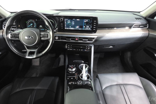 2021 Kia K5 с пробегом 96 077 км