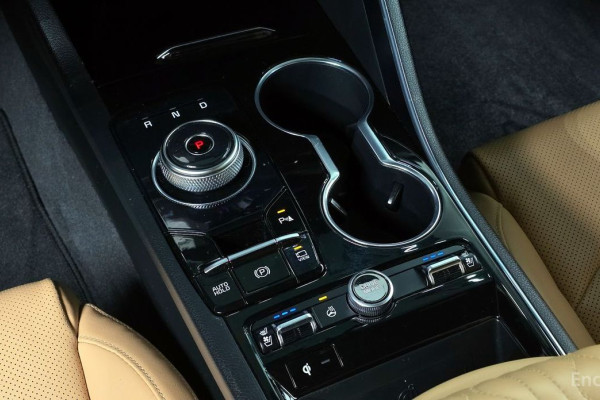 2022 Kia K5 с пробегом 87 747 км