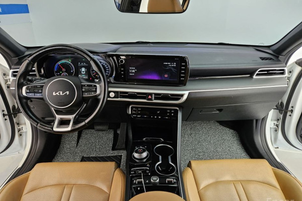 2022 Kia K5 с пробегом 83 044 км