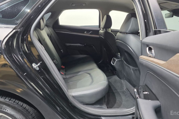 2021 Kia K5 с пробегом 96 077 км