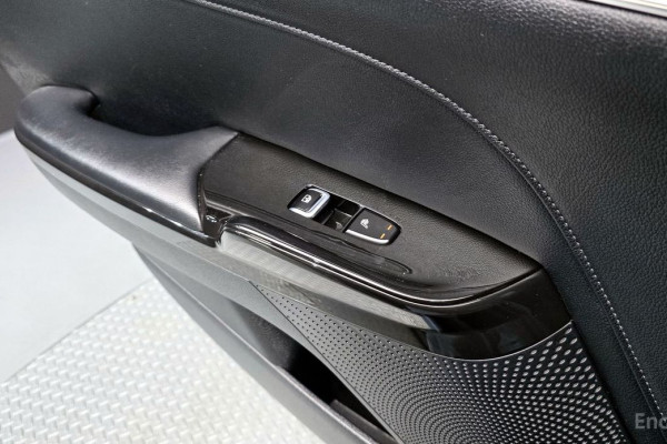 2022 Kia K5 с пробегом 77 311 км