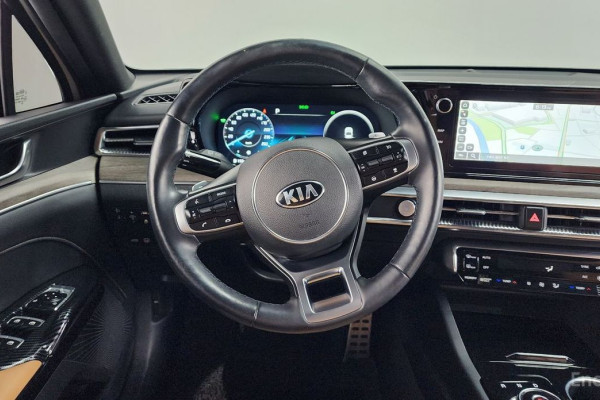 2021 Kia K5 с пробегом 80 594 км