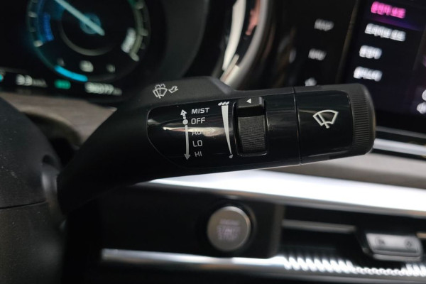 2021 Kia K5 с пробегом 96 077 км