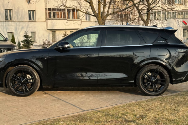 2024 Voyah Free с пробегом 10 700 км