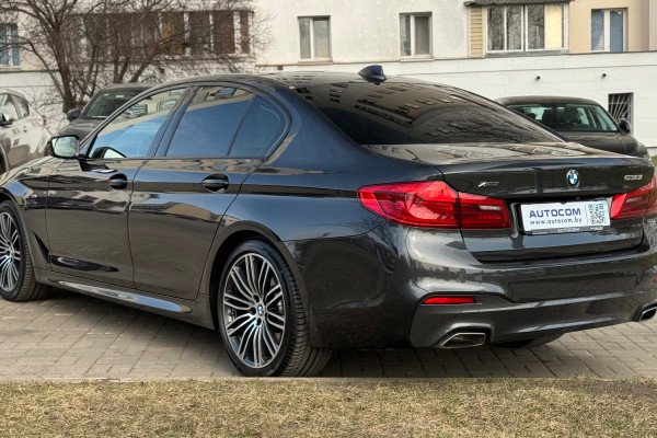 2019 BMW 5 серии с пробегом 67 000 км