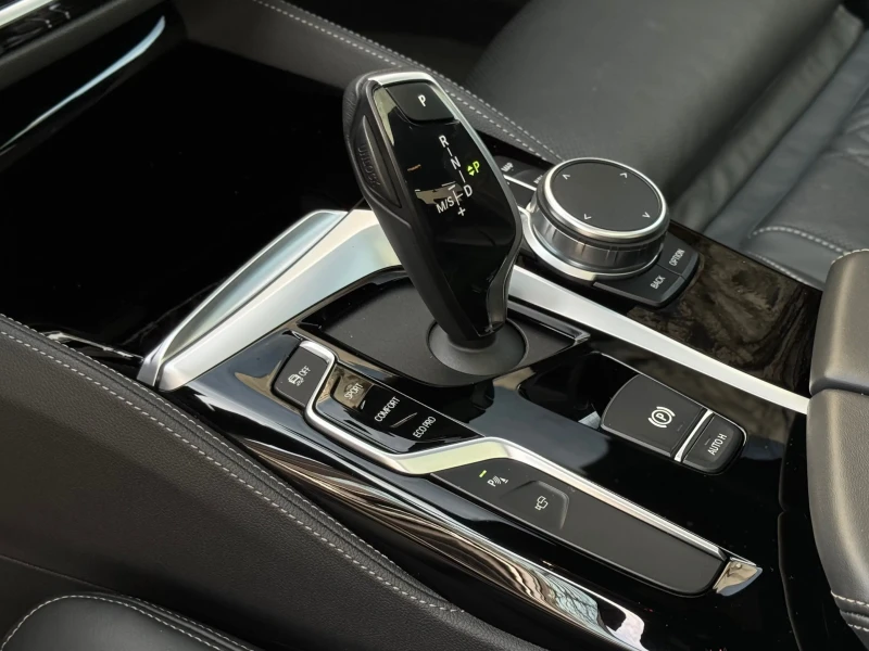 2019 BMW 5 серии с пробегом 67 000 км