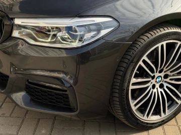 2019 BMW 5 серии с пробегом 67 000 км