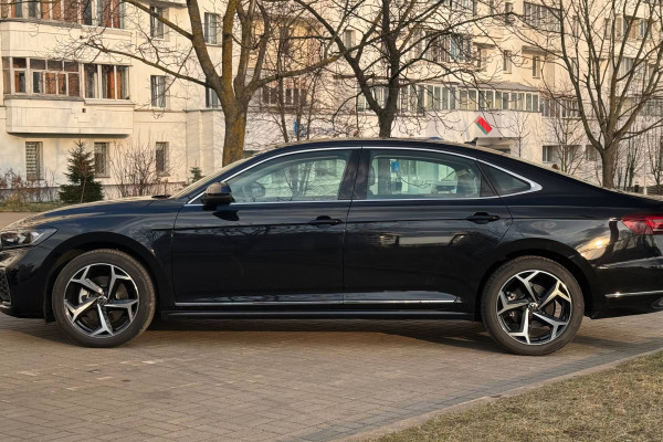 2024 Volkswagen Passat (North America and China) с пробегом 3 035 км