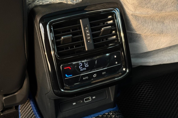 2024 Volkswagen Passat (North America and China) с пробегом 3 035 км