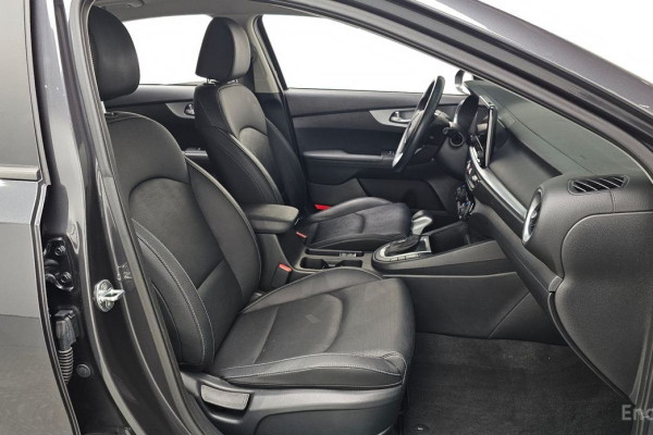 2022 Kia K3 с пробегом 57 766 км