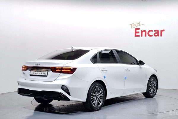 2022 Kia K3 с пробегом 54 990 км