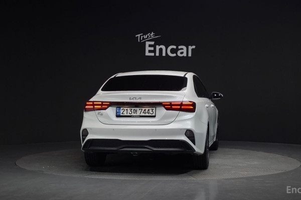 2022 Kia K3 с пробегом 70 991 км