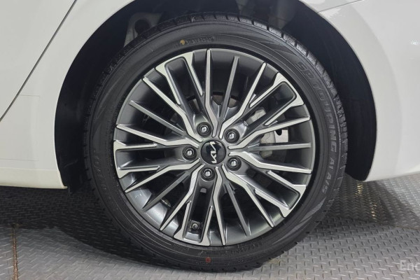 2022 Kia K3 с пробегом 70 991 км