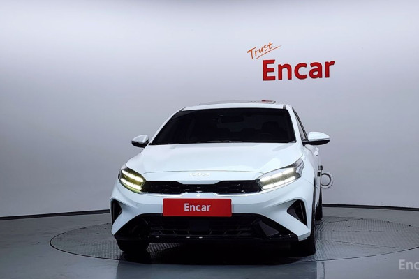 2022 Kia K3 с пробегом 39 847 км