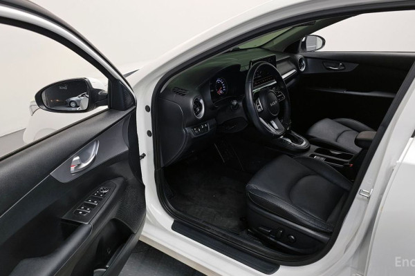 2022 Kia K3 с пробегом 54 990 км