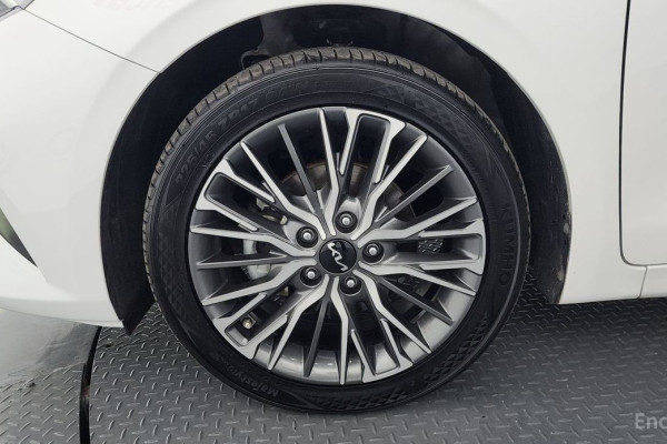 2022 Kia K3 с пробегом 39 847 км