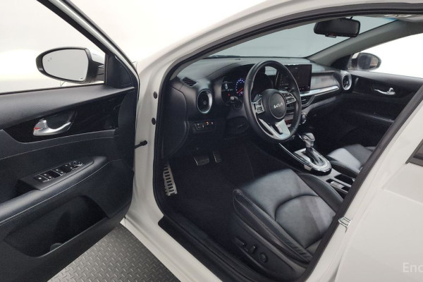 2022 Kia K3 с пробегом 39 847 км