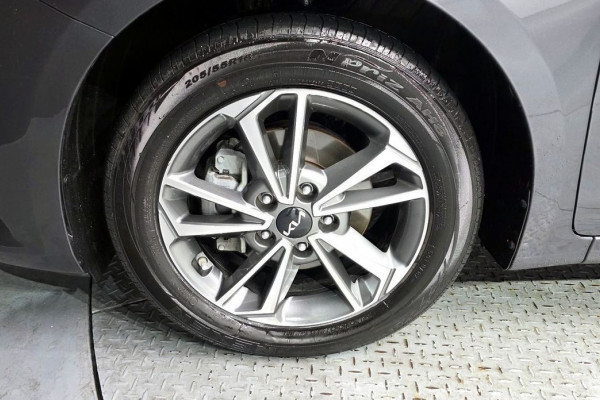 2022 Kia K3 с пробегом 80 225 км