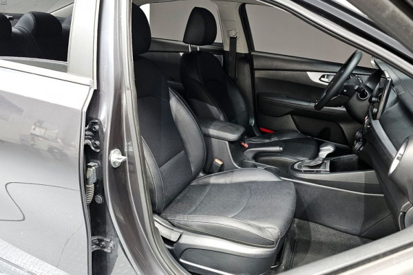 2021 Kia K3 с пробегом 80 532 км