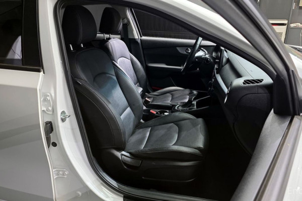 2022 Kia K3 с пробегом 74 047 км