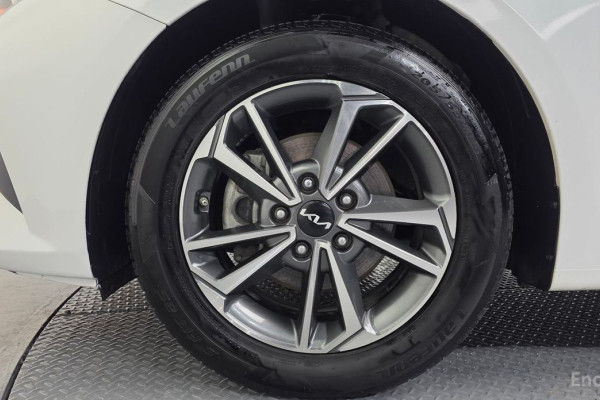 2022 Kia K3 с пробегом 92 165 км