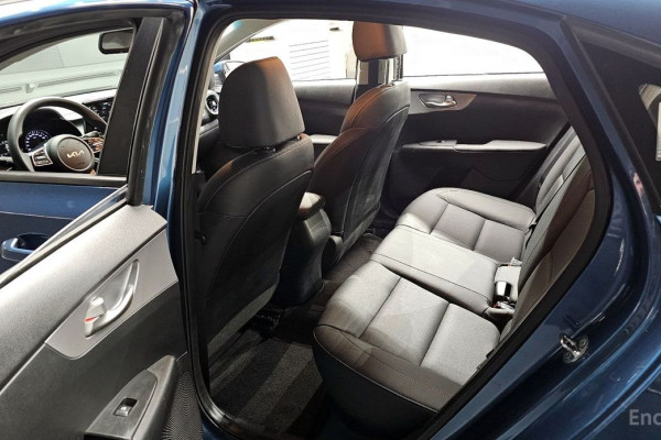 2021 Kia K3 с пробегом 85 841 км