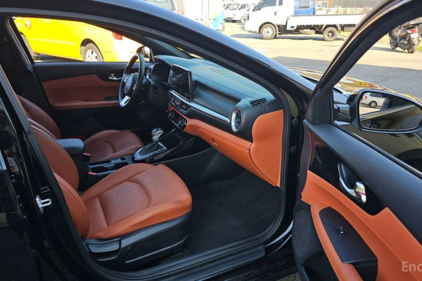 2022 Kia K3 с пробегом 55 447 км