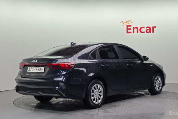 2022 Kia K3 с пробегом 61 727 км