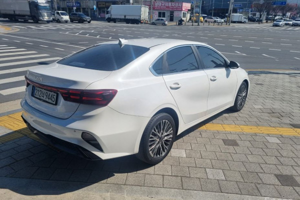 2021 Kia K3 с пробегом 90 550 км