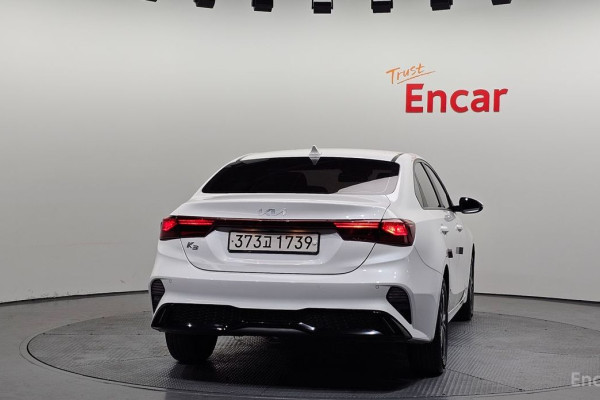 2022 Kia K3 с пробегом 83 925 км