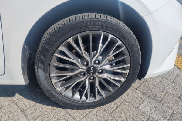 2021 Kia K3 с пробегом 90 550 км