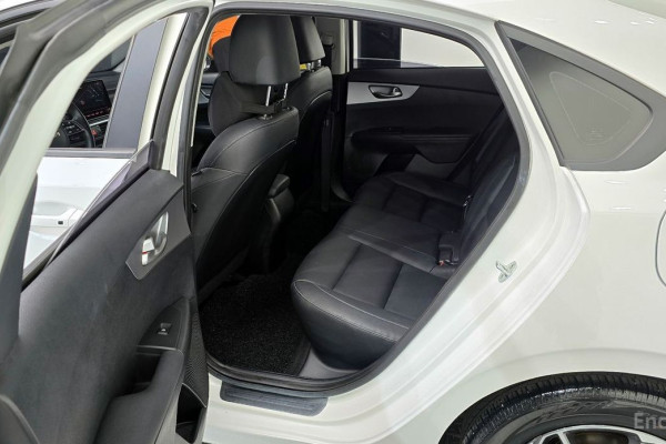 2021 Kia K3 с пробегом 85 094 км