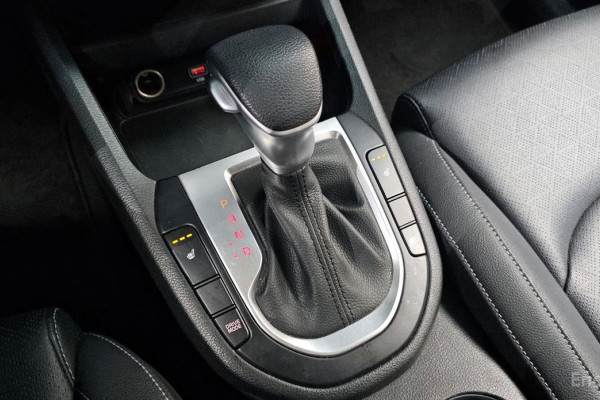 2021 Kia K3 с пробегом 101 084 км