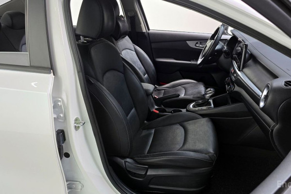 2021 Kia K3 с пробегом 85 094 км