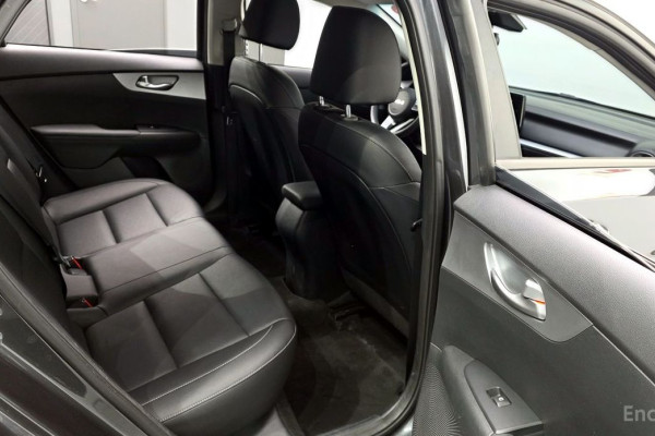 2021 Kia K3 с пробегом 85 581 км